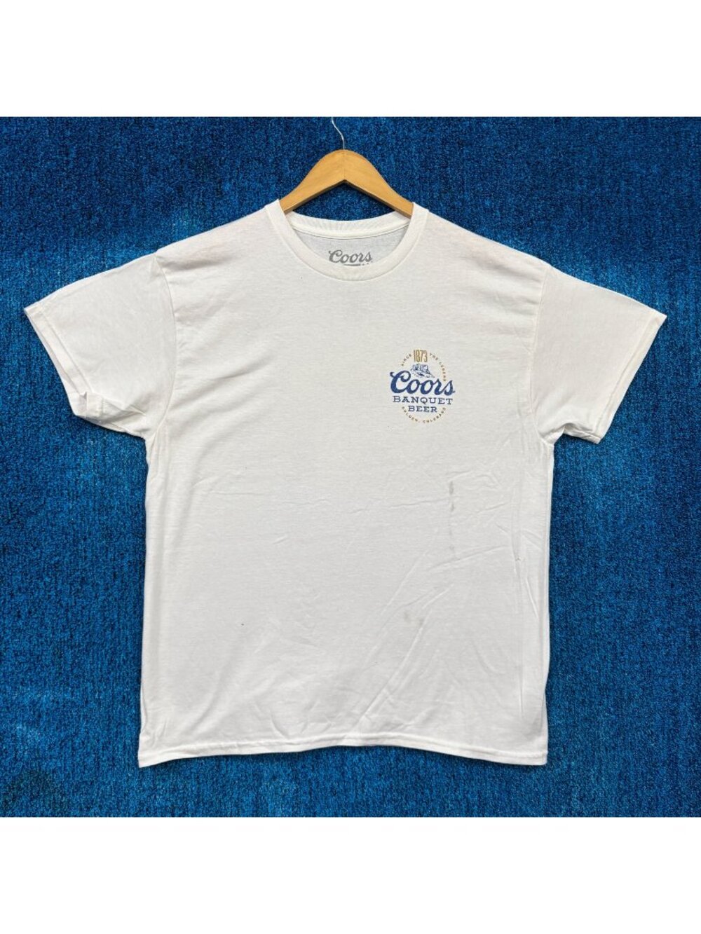 Coors Banquet Beer White T-Shirt Size Large